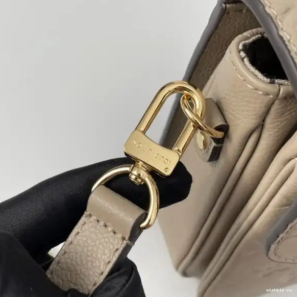 WIS POCHETTE LOUIS MÉTIS VUITTON 0509